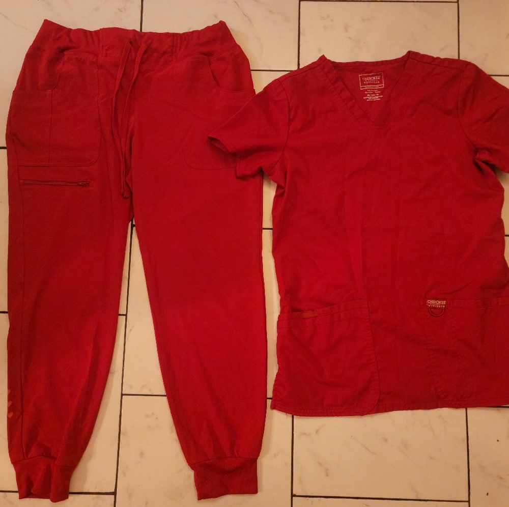 Cherokee Workwear/HeartSoul Red Scrub Set With Jogger Bottoms